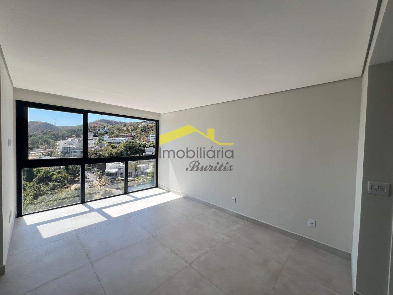 Cobertura à venda no Buritis: 