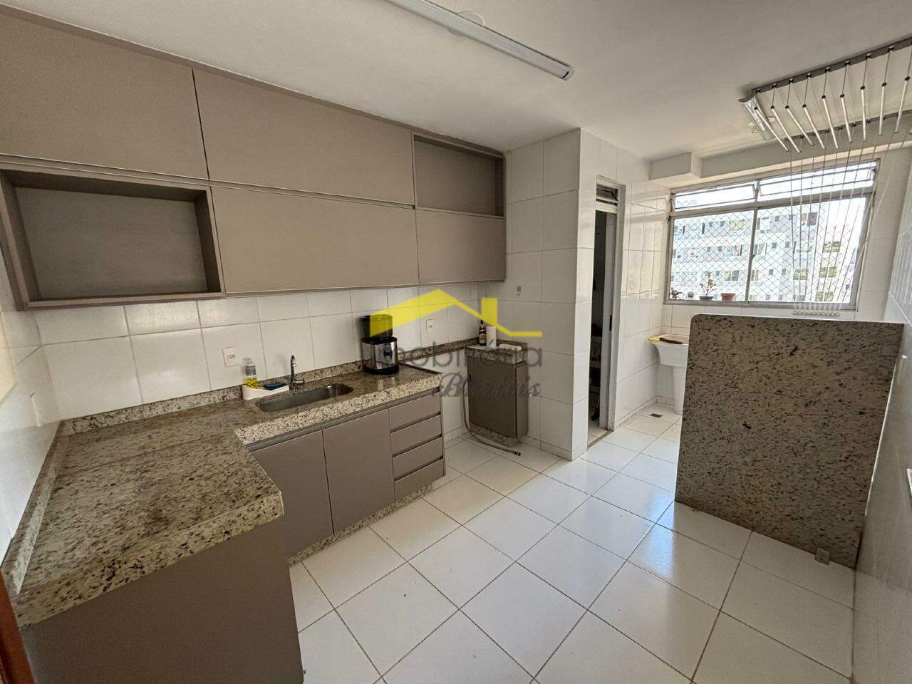 Apartamento à venda no Buritis: 