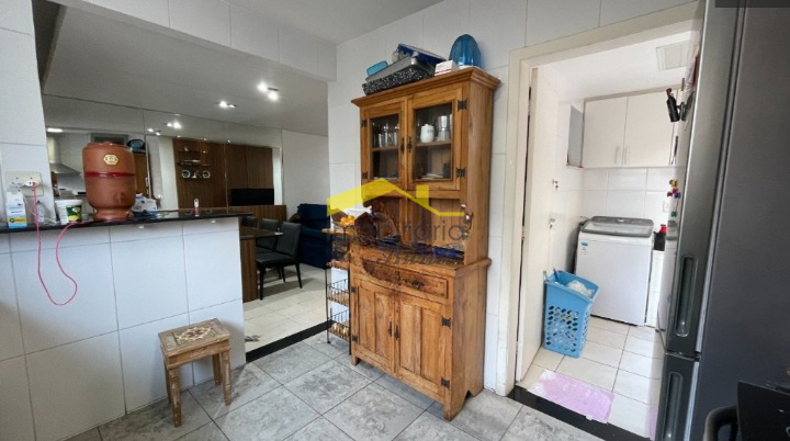 Casa em Condomínio à venda no Buritis: 