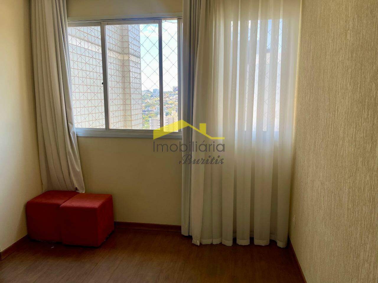 Apartamento à venda no Estoril: 