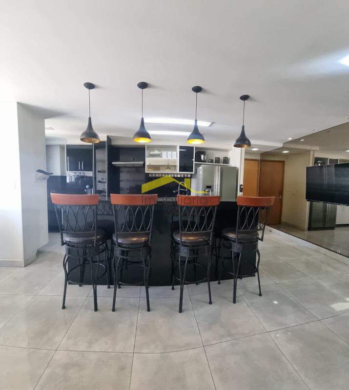 Cobertura à venda no Buritis: 