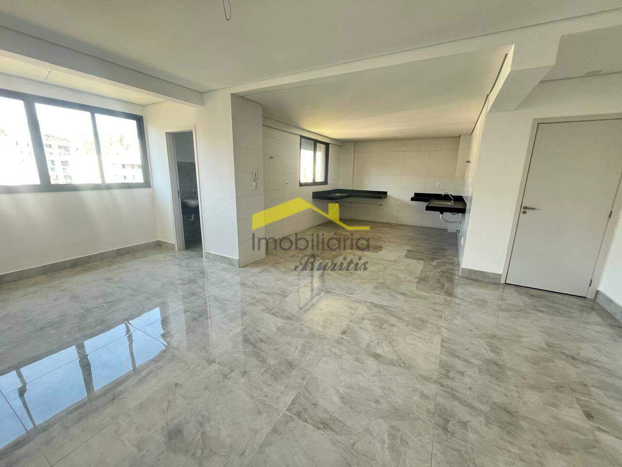 Apartamento à venda no Buritis: 