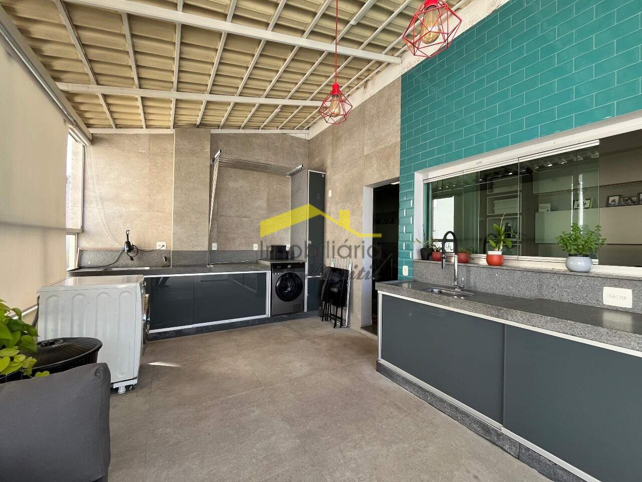 Cobertura à venda no Buritis: 