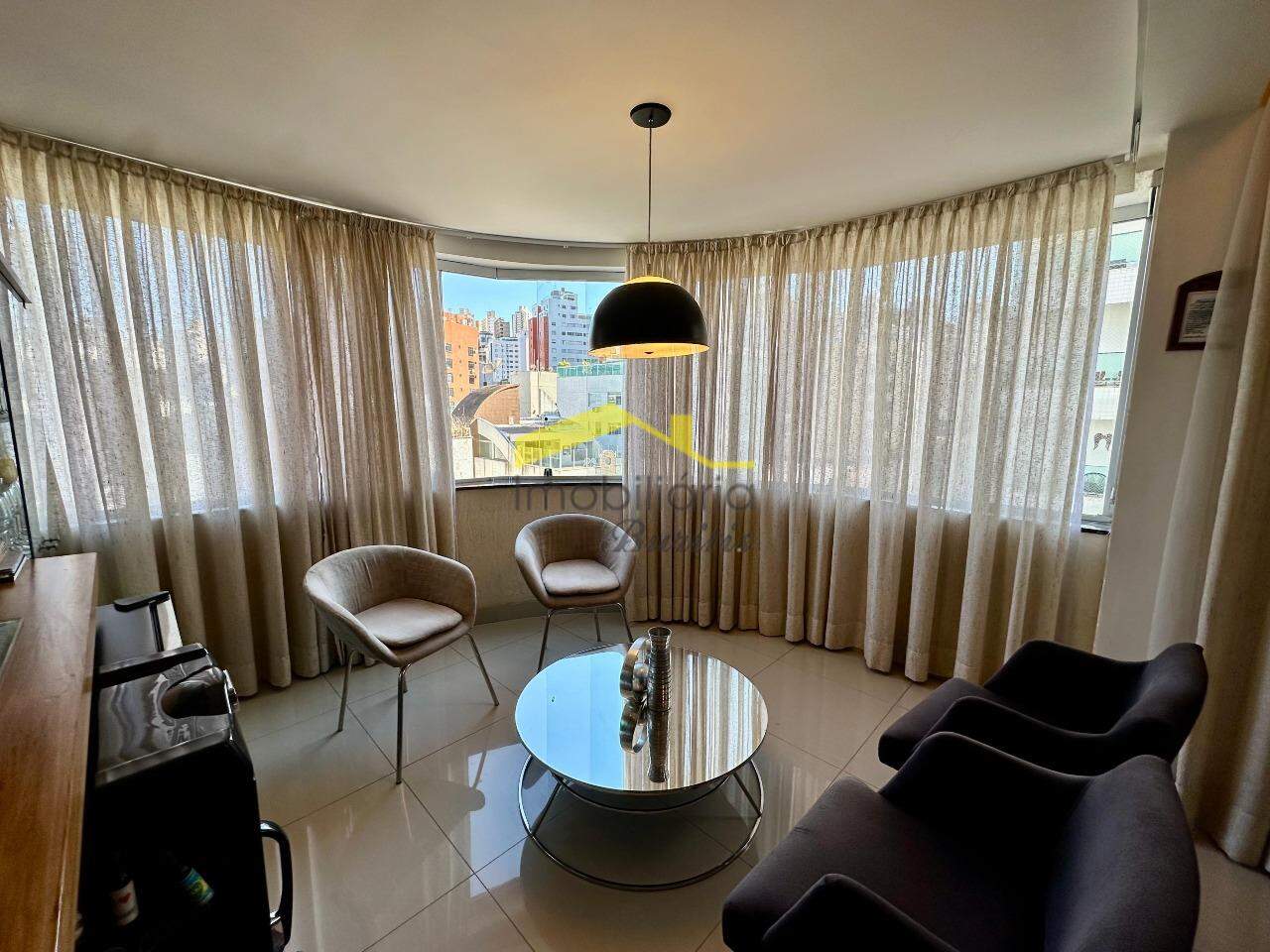 Apartamento à venda no Buritis: 