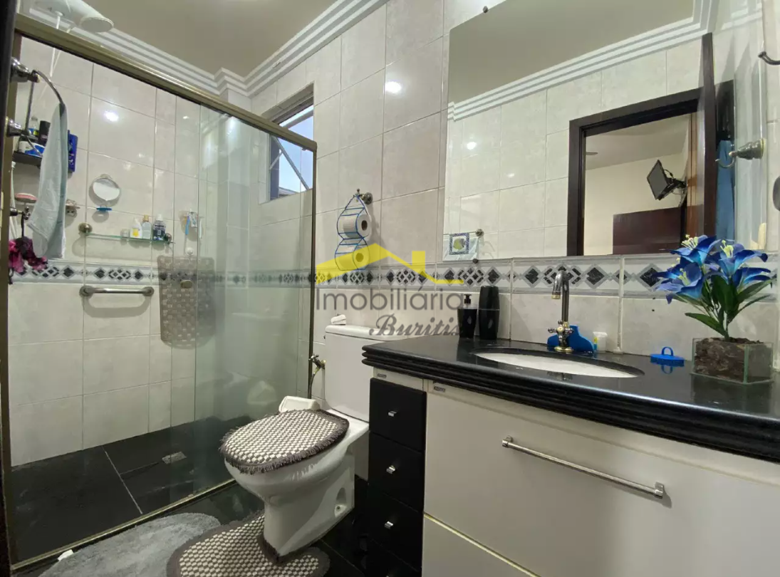 Apartamento à venda no Buritis: 