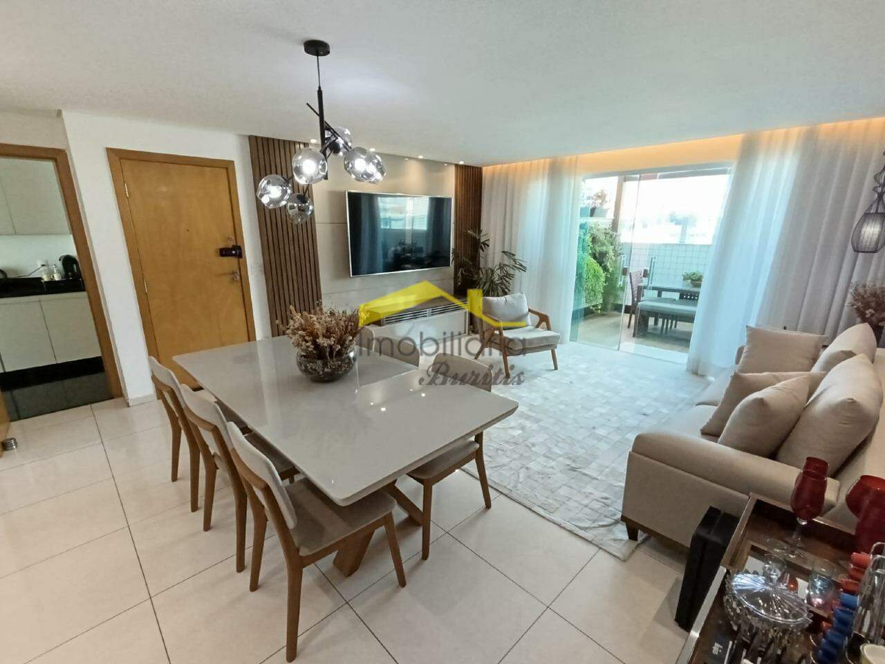 Apartamento com área privativa à venda no Buritis: 