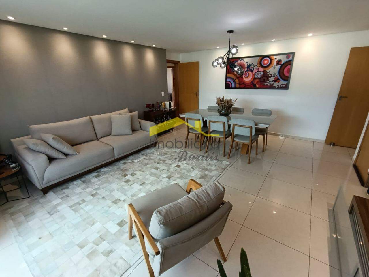 Apartamento com área privativa à venda no Buritis: 