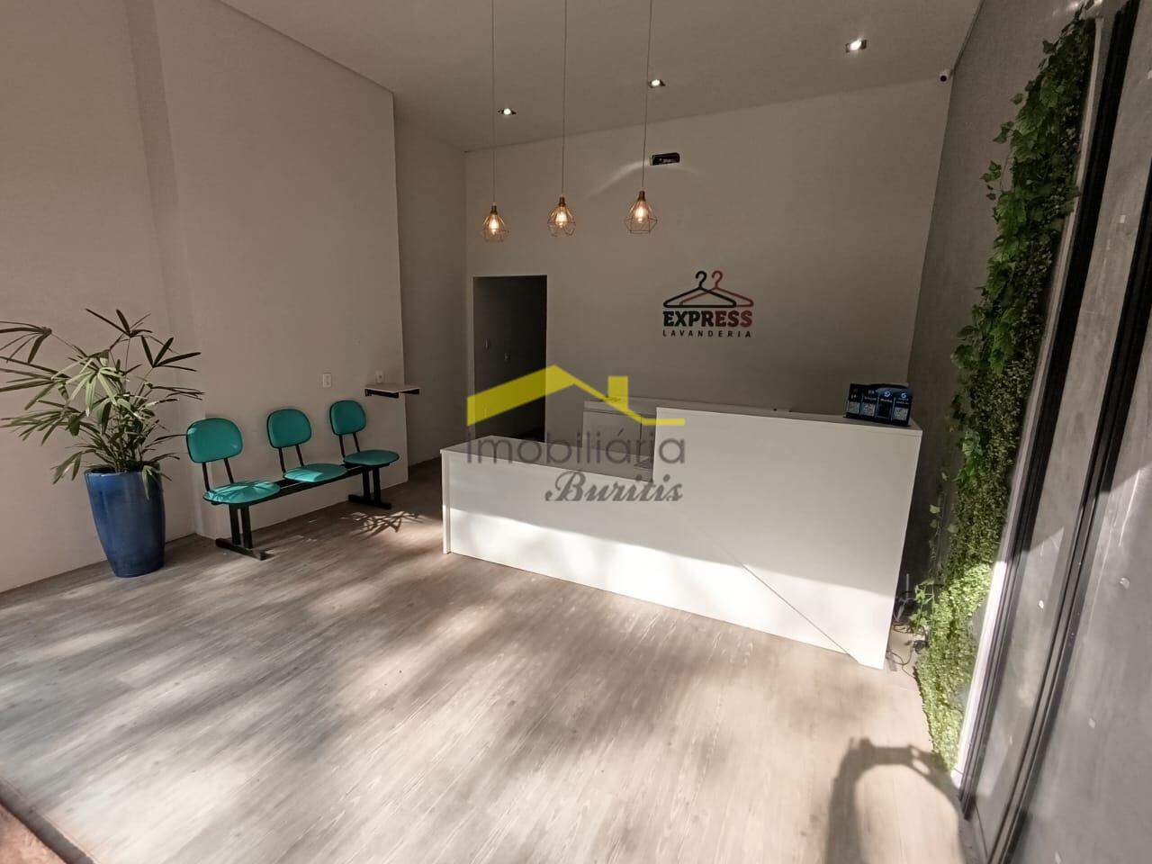 Loja à venda no Buritis: 