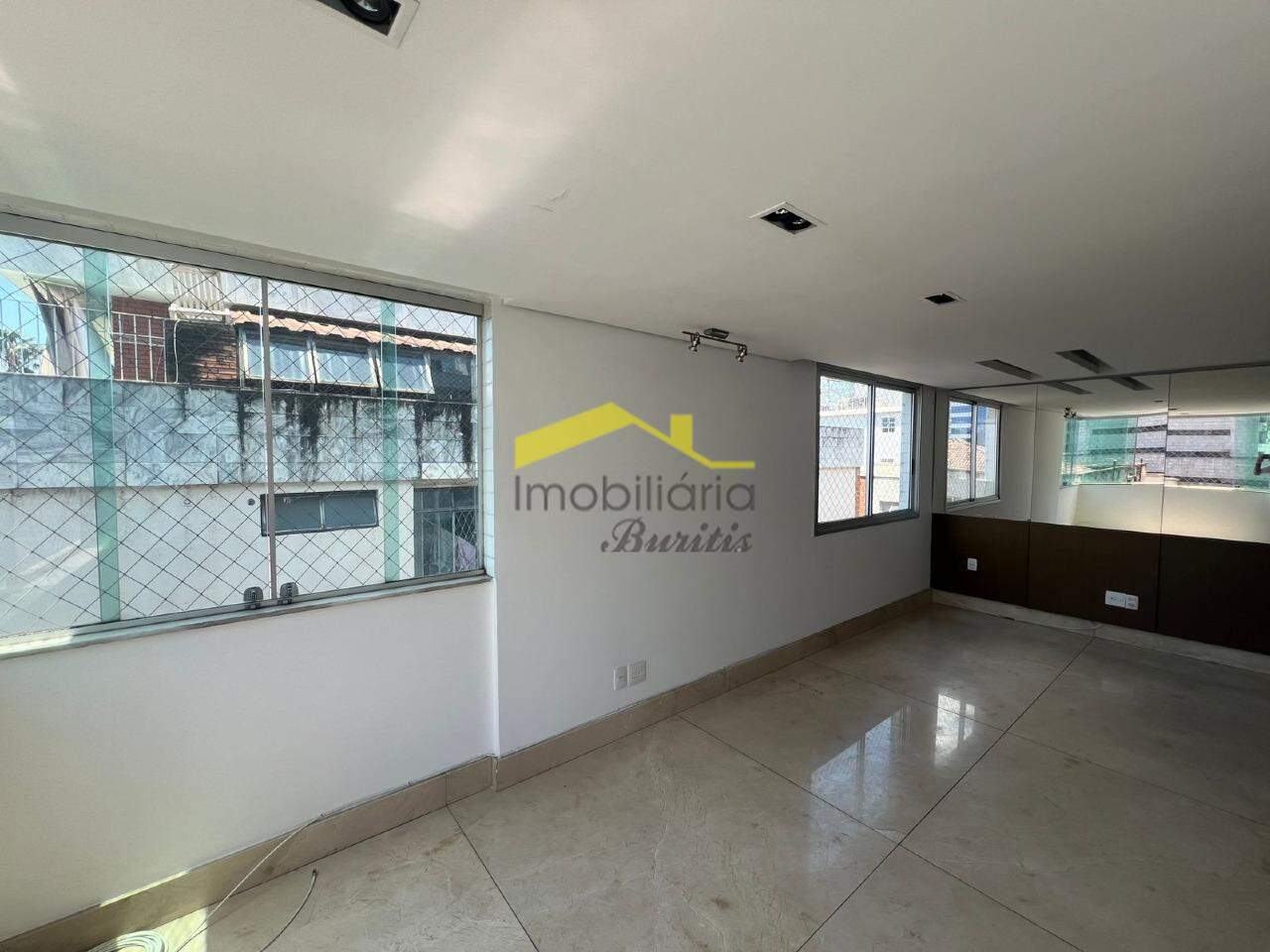 Cobertura à venda no Gutierrez: 