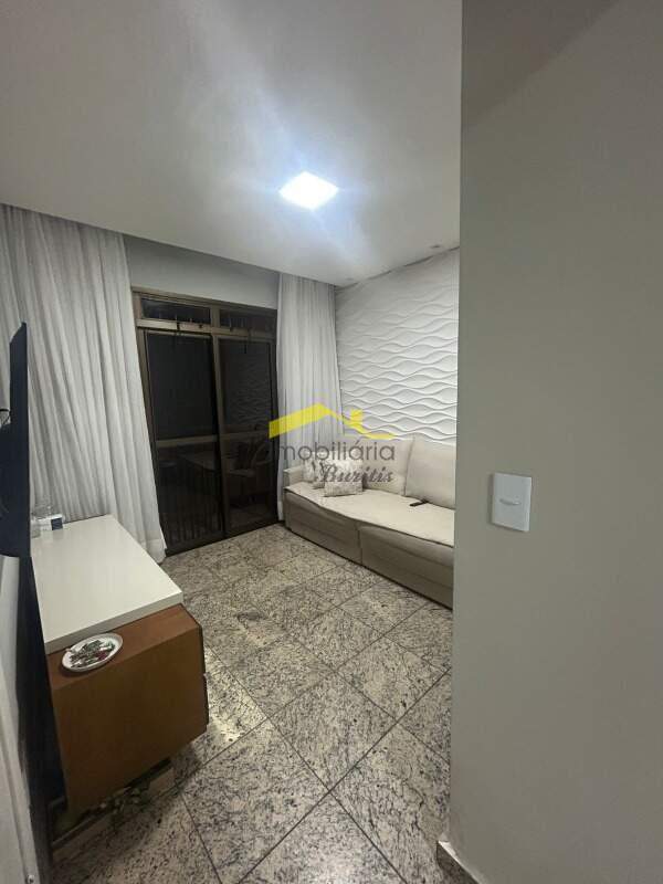 Apartamento à venda no Buritis: 