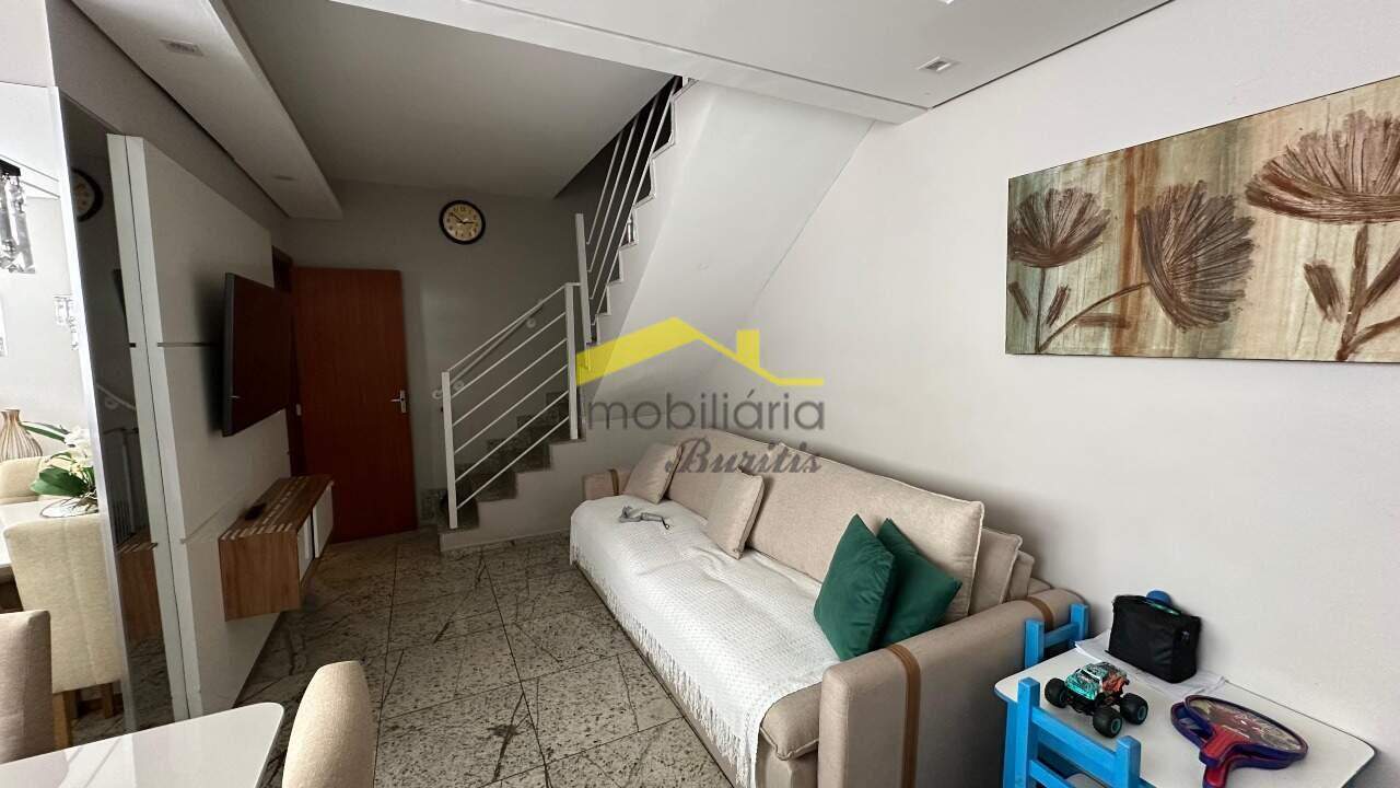 Cobertura à venda no Cinqüentenário: 