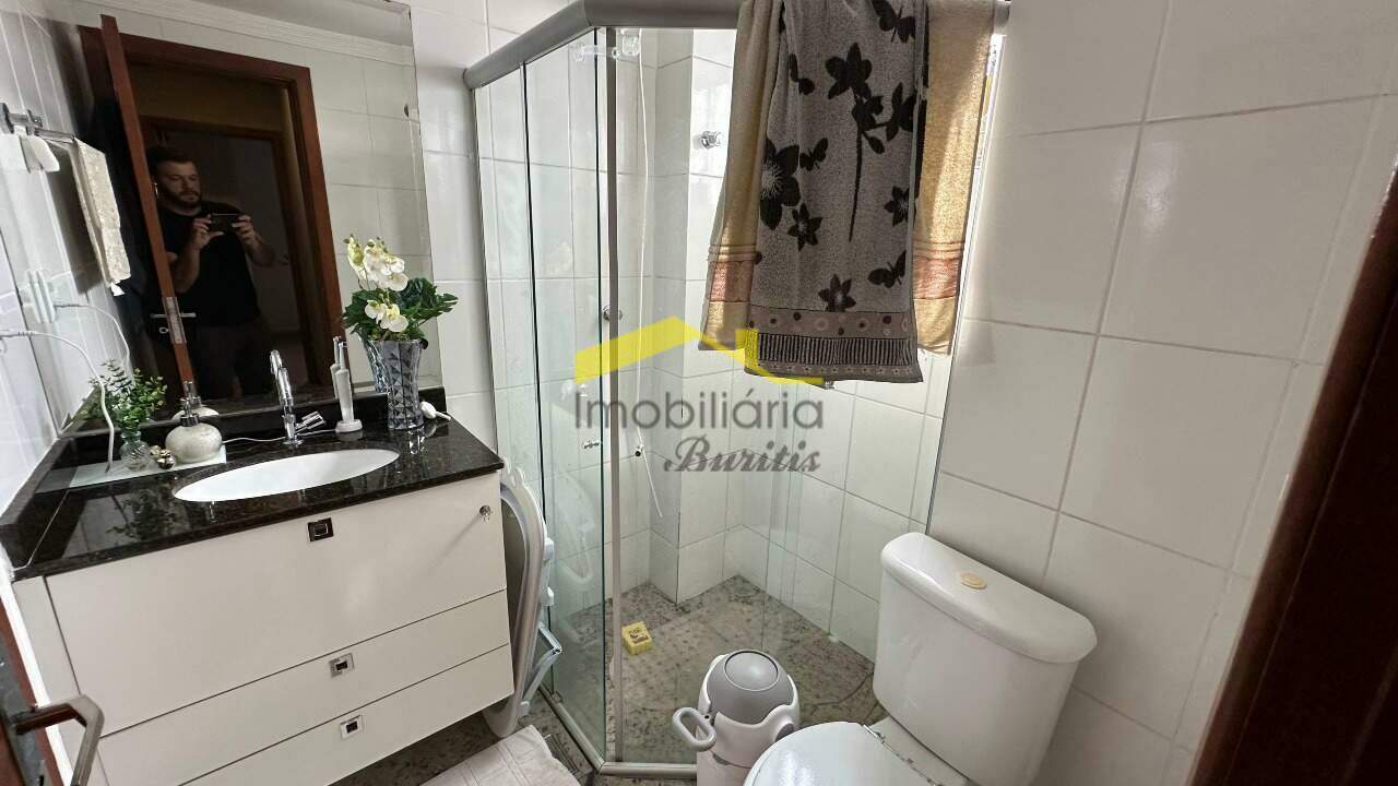 Cobertura à venda no Cinqüentenário: 