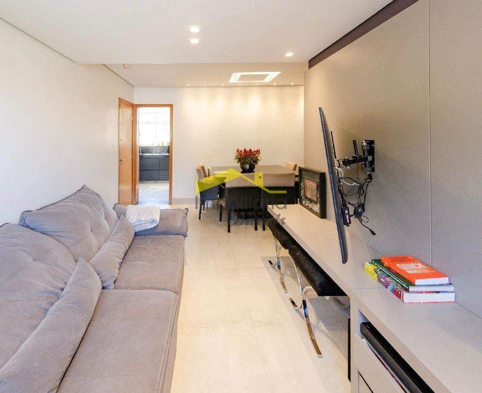 Área privativa para aluguel no Buritis: 