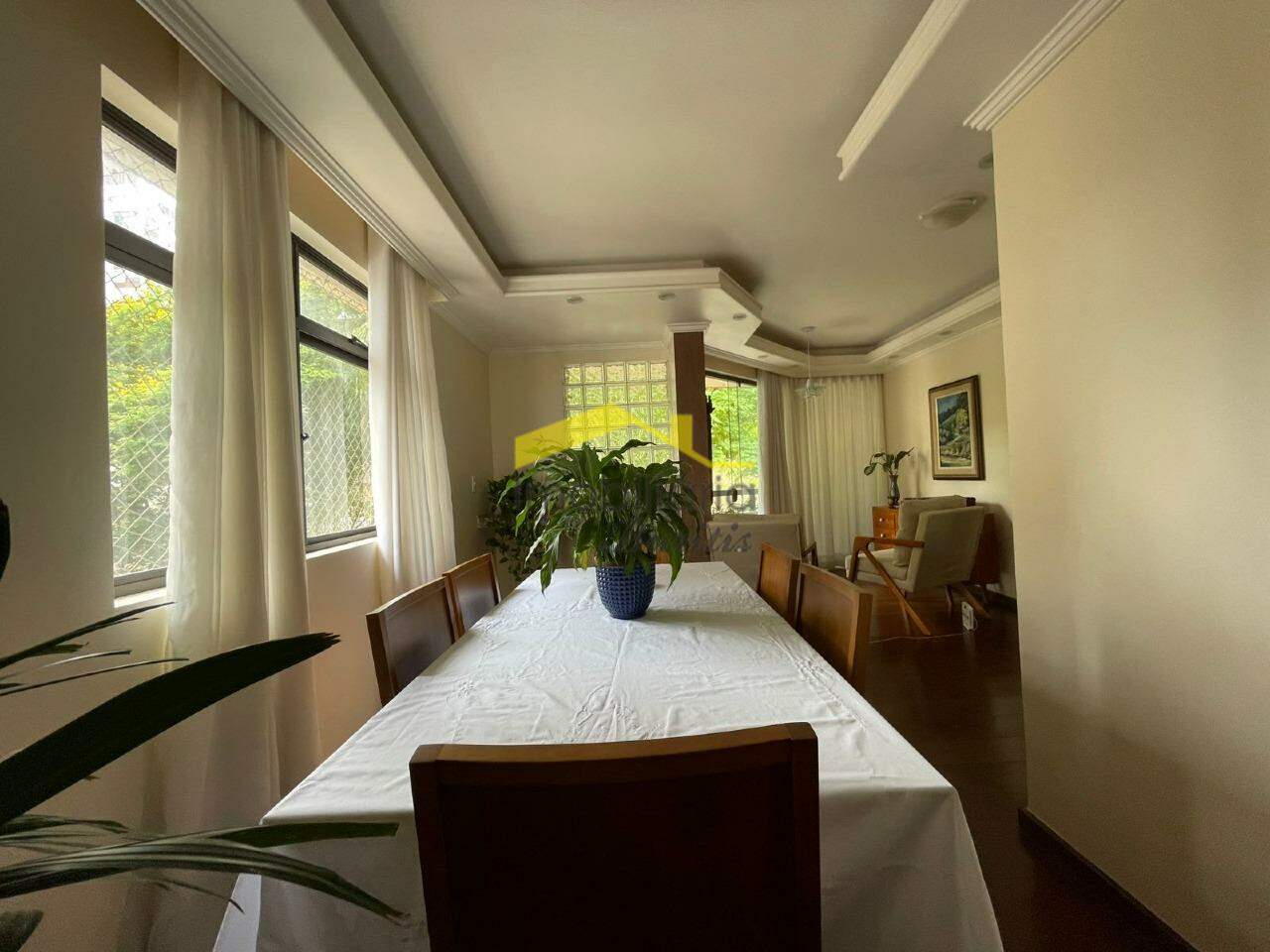 Apartamento à venda no Buritis: 