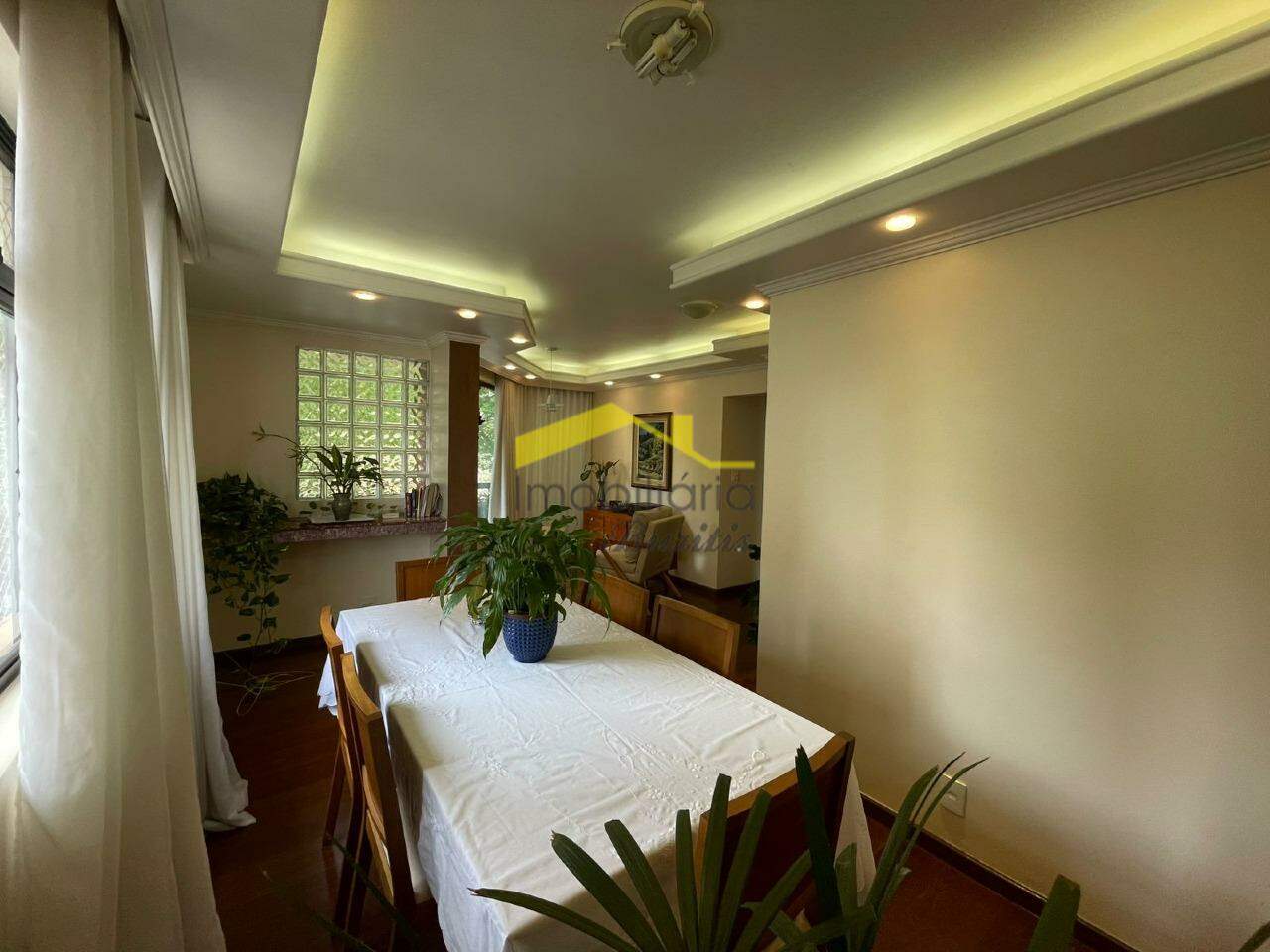 Apartamento à venda no Buritis: 