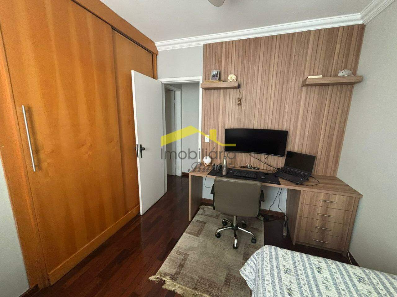 Apartamento à venda no Estoril: 