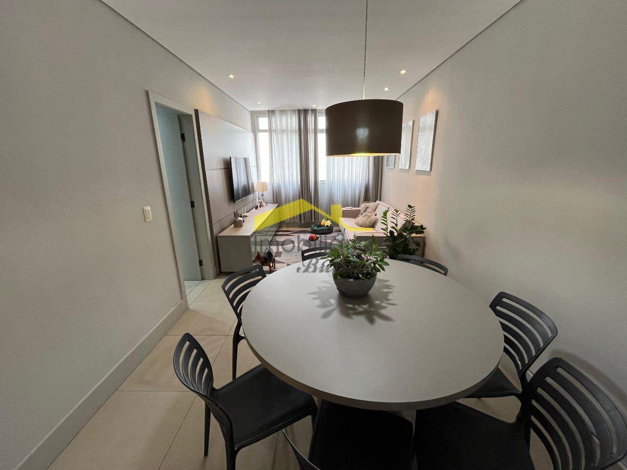 Apartamento à venda no Estoril: 