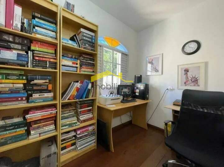 Casa à venda no Santa Lúcia: 