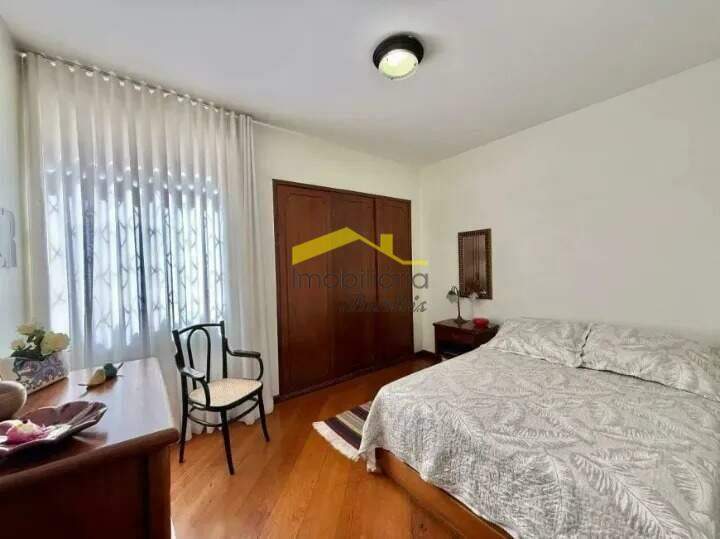 Cobertura à venda no Santa Lúcia: 