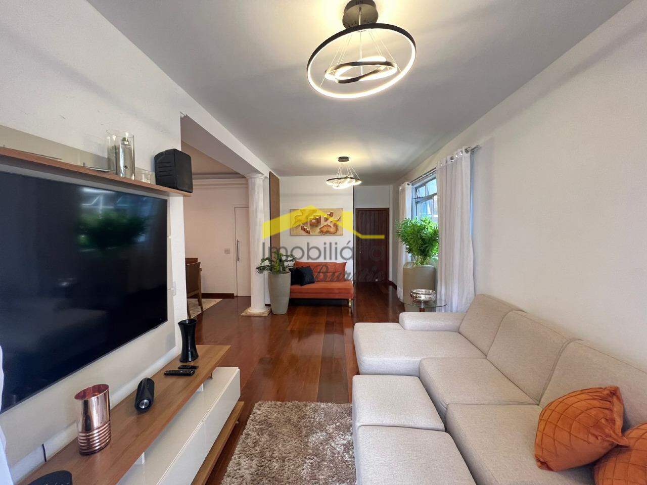 Apartamento à venda no Buritis: 