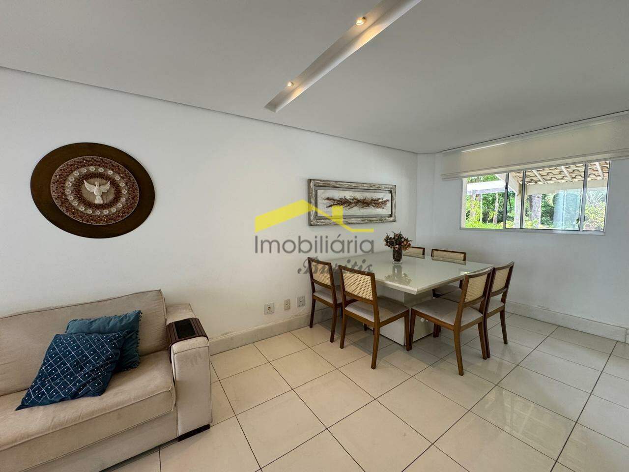 Casa em Condomínio à venda no Buritis: 