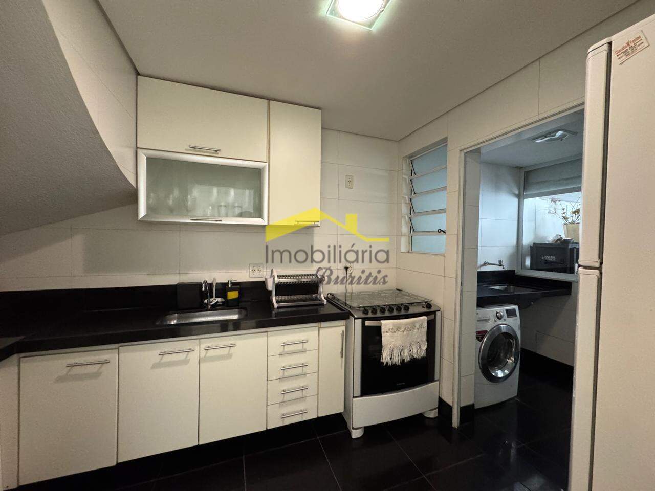 Casa em Condomínio à venda no Buritis: 