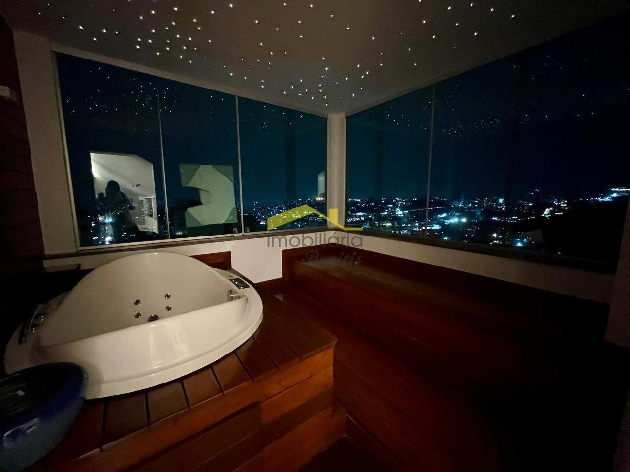 Cobertura à venda no Buritis: 