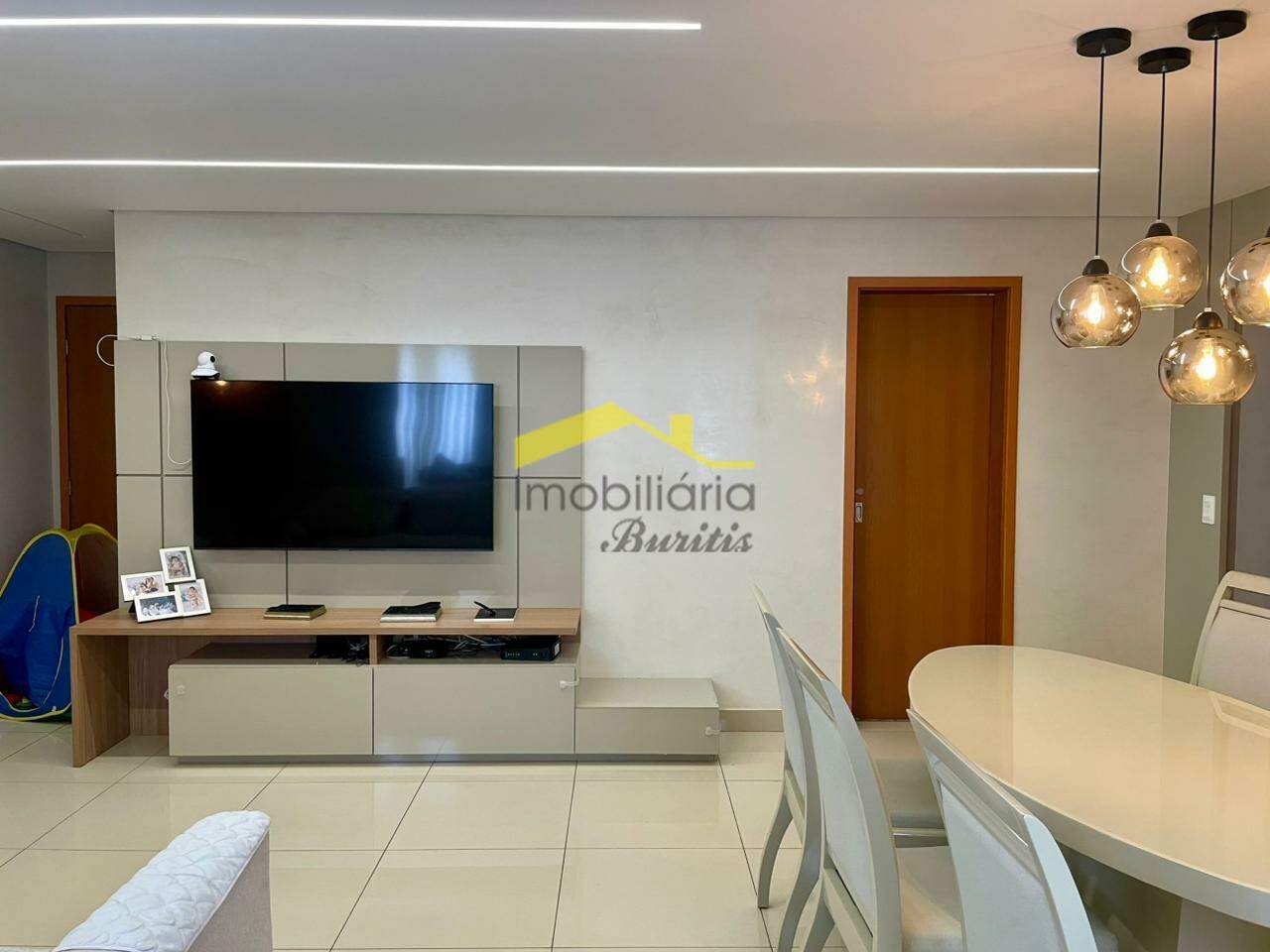 Apartamento com área privativa à venda no Estoril: 