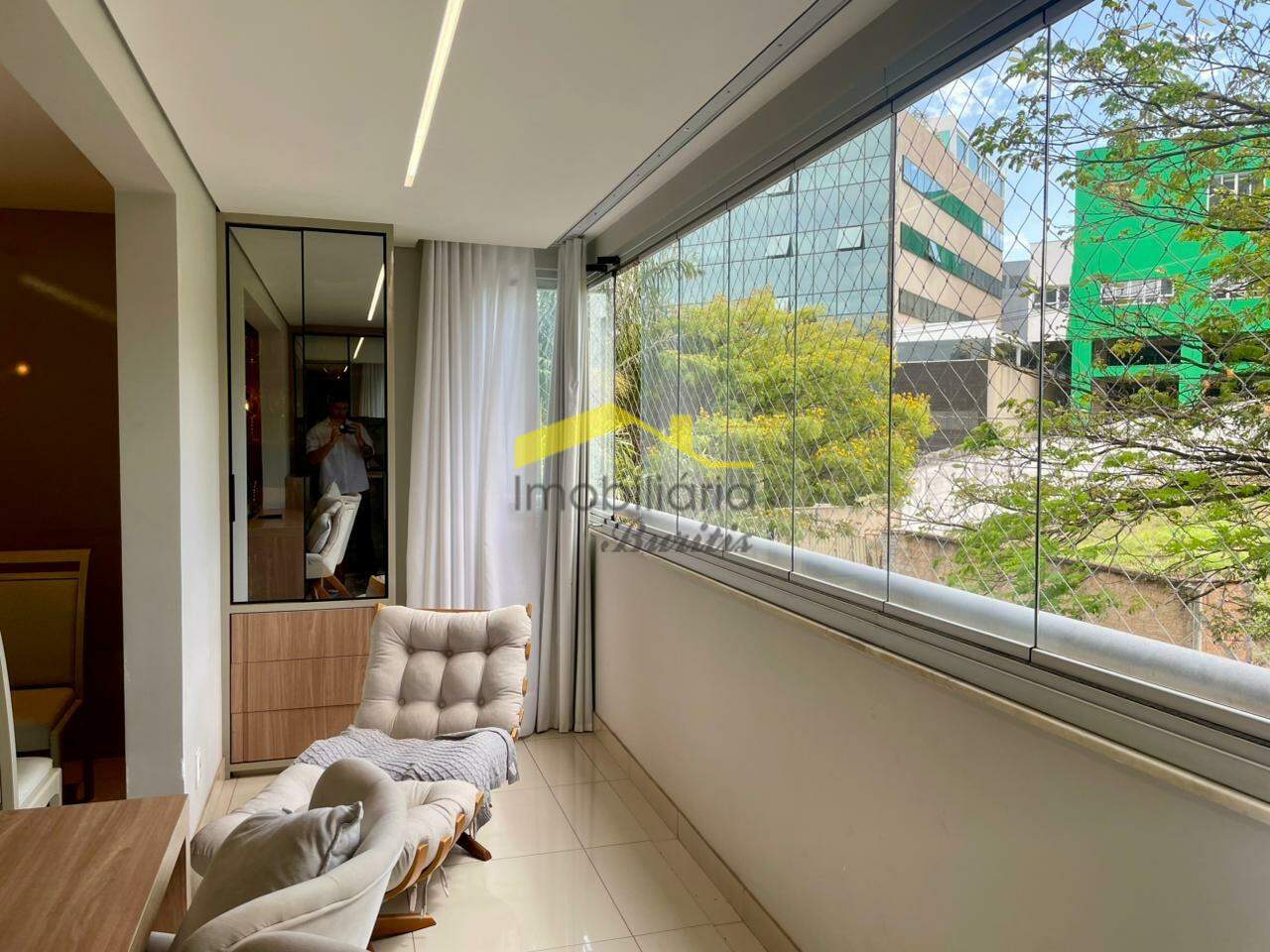 Apartamento com área privativa à venda no Estoril: 