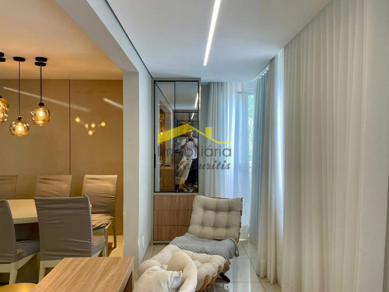 Apartamento com área privativa à venda no Estoril: 