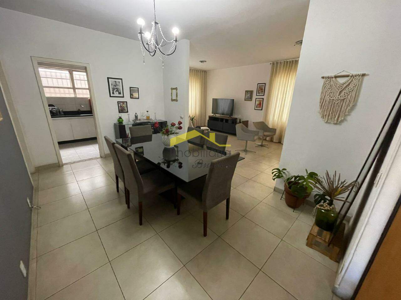 Casa à venda no Betânia: 