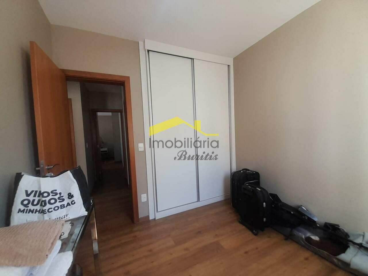 Cobertura à venda no Buritis: 