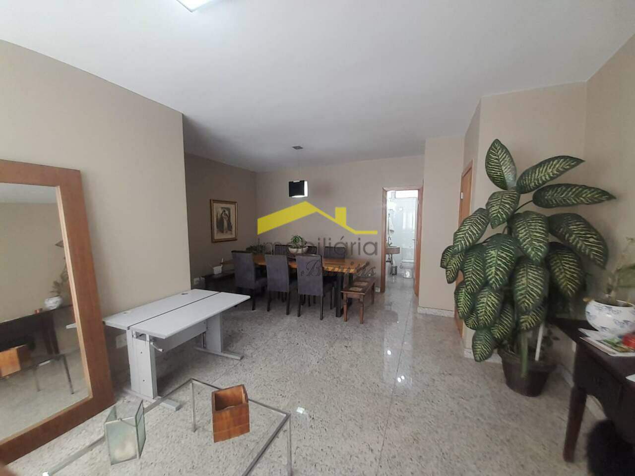 Cobertura à venda no Buritis: 