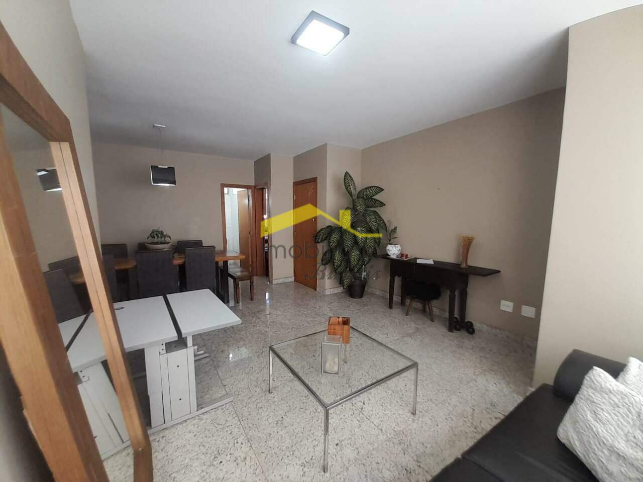 Cobertura à venda no Buritis: 