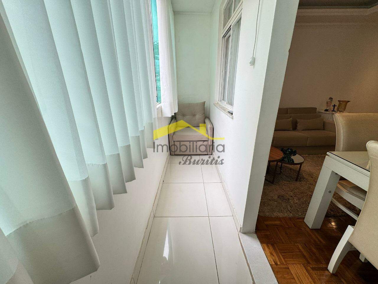 Apartamento à venda no Estoril: 