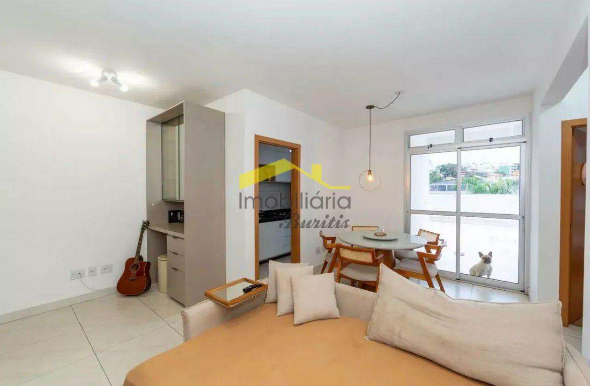 Apartamento com área privativa à venda no Palmeiras: 