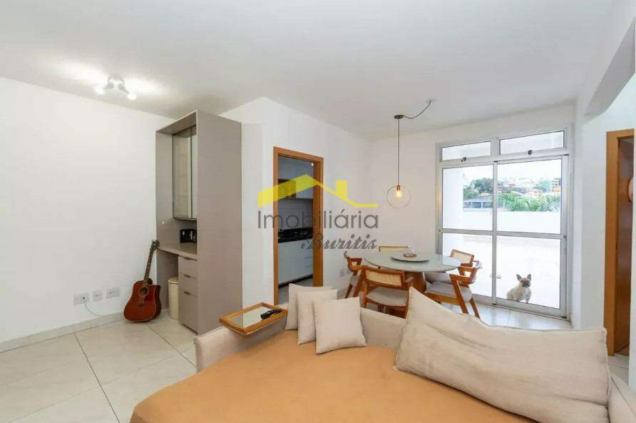 Apartamento com área privativa à venda no Palmeiras: 