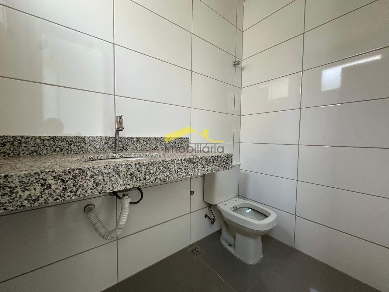 Sala à venda no Buritis: 