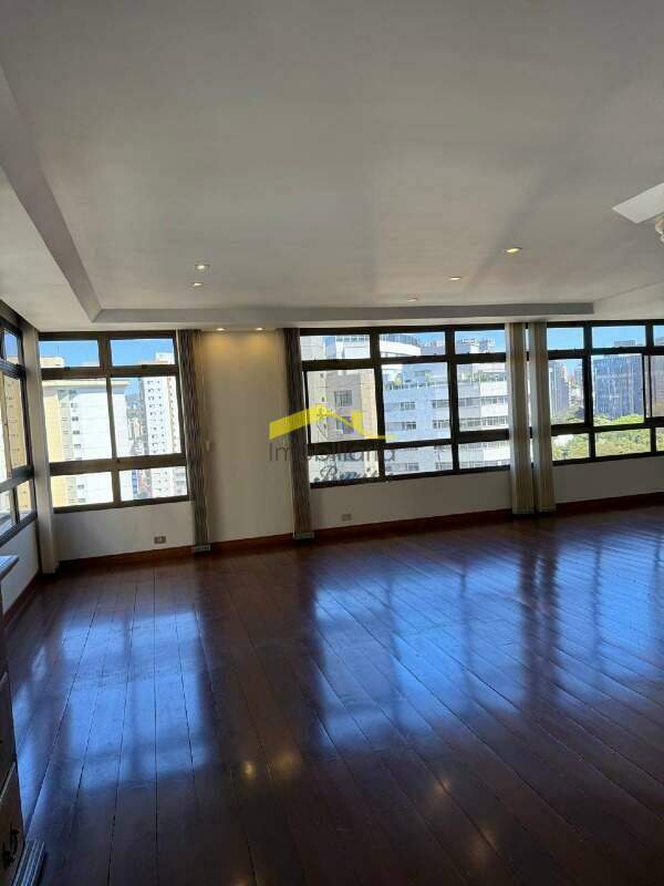 Apartamento à venda no Santo Agostinho: 