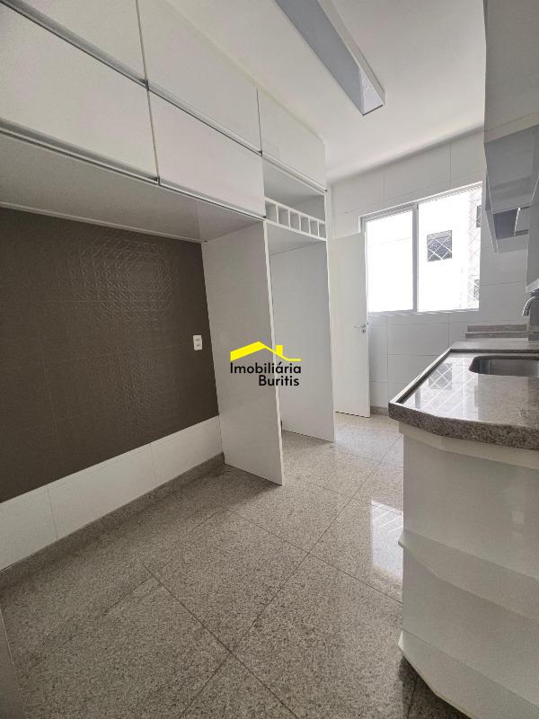 Apartamento para aluguel no Buritis: 