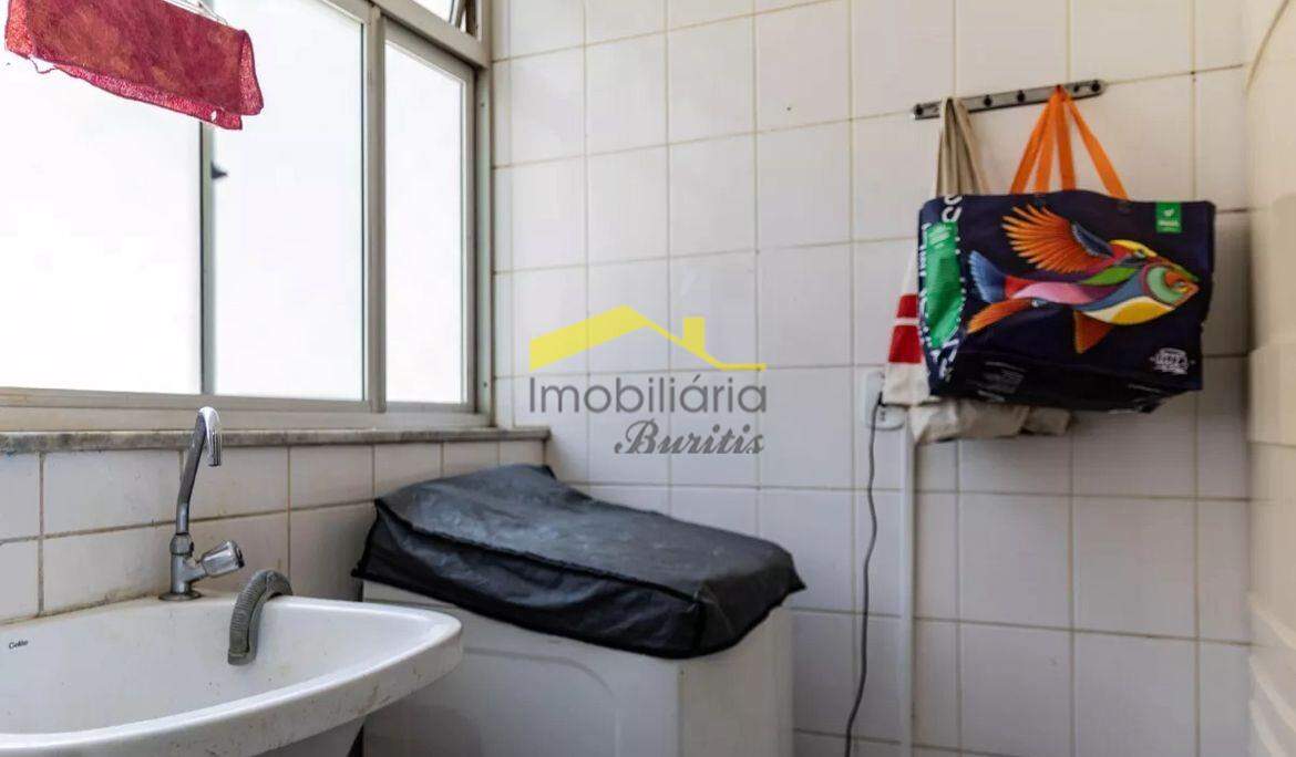 Apartamento para aluguel no Estoril: 