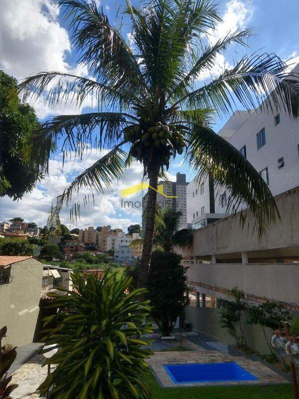 Casa à venda no Cinqüentenário: 