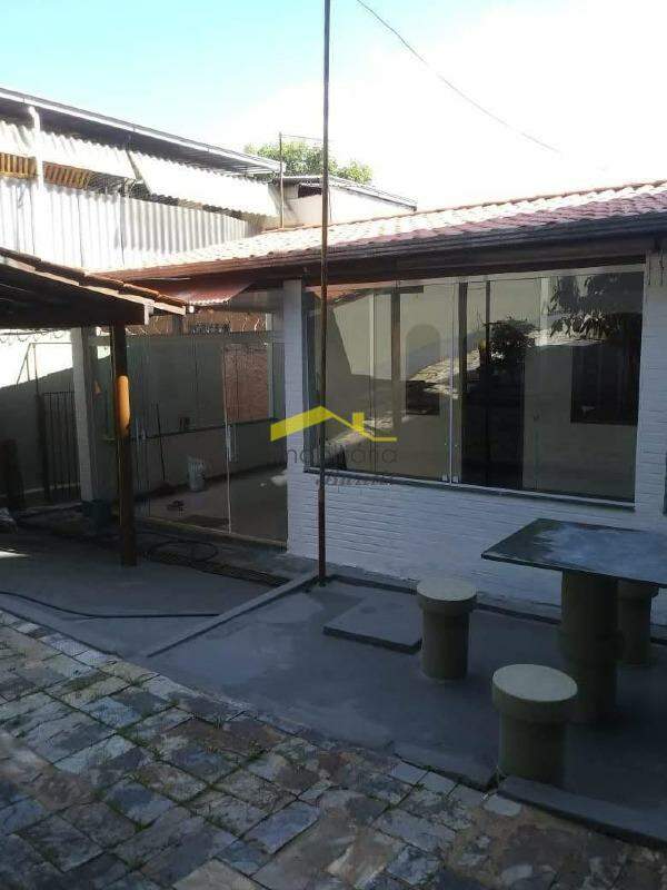 Casa à venda no Cinqüentenário: 