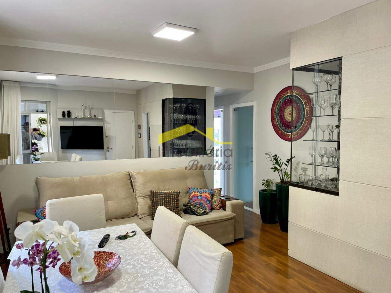 Apartamento à venda no Buritis: 