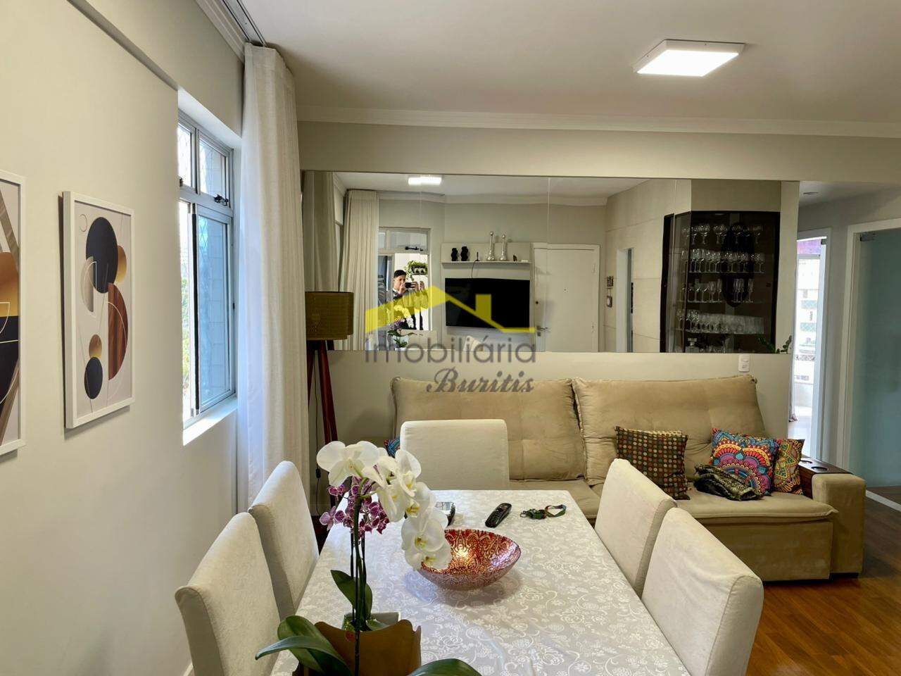 Apartamento à venda no Buritis: 