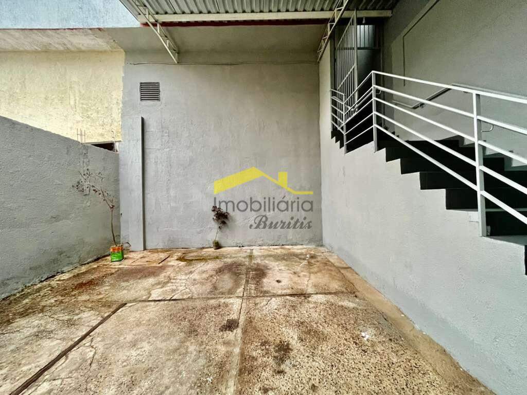 Casa à venda no Buritis: 