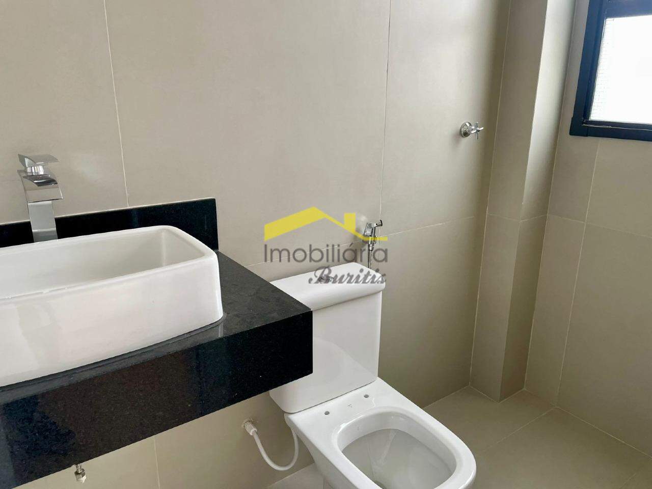 Apartamento para aluguel no Buritis: 