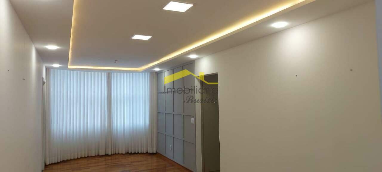 Apartamento à venda no Buritis: 