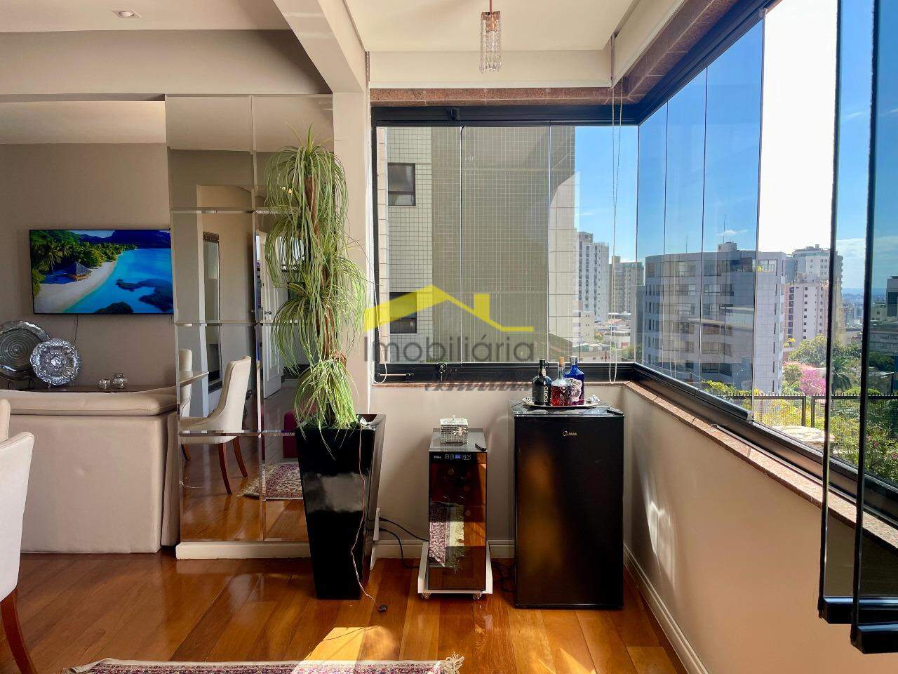 Apartamento à venda no Sion: 