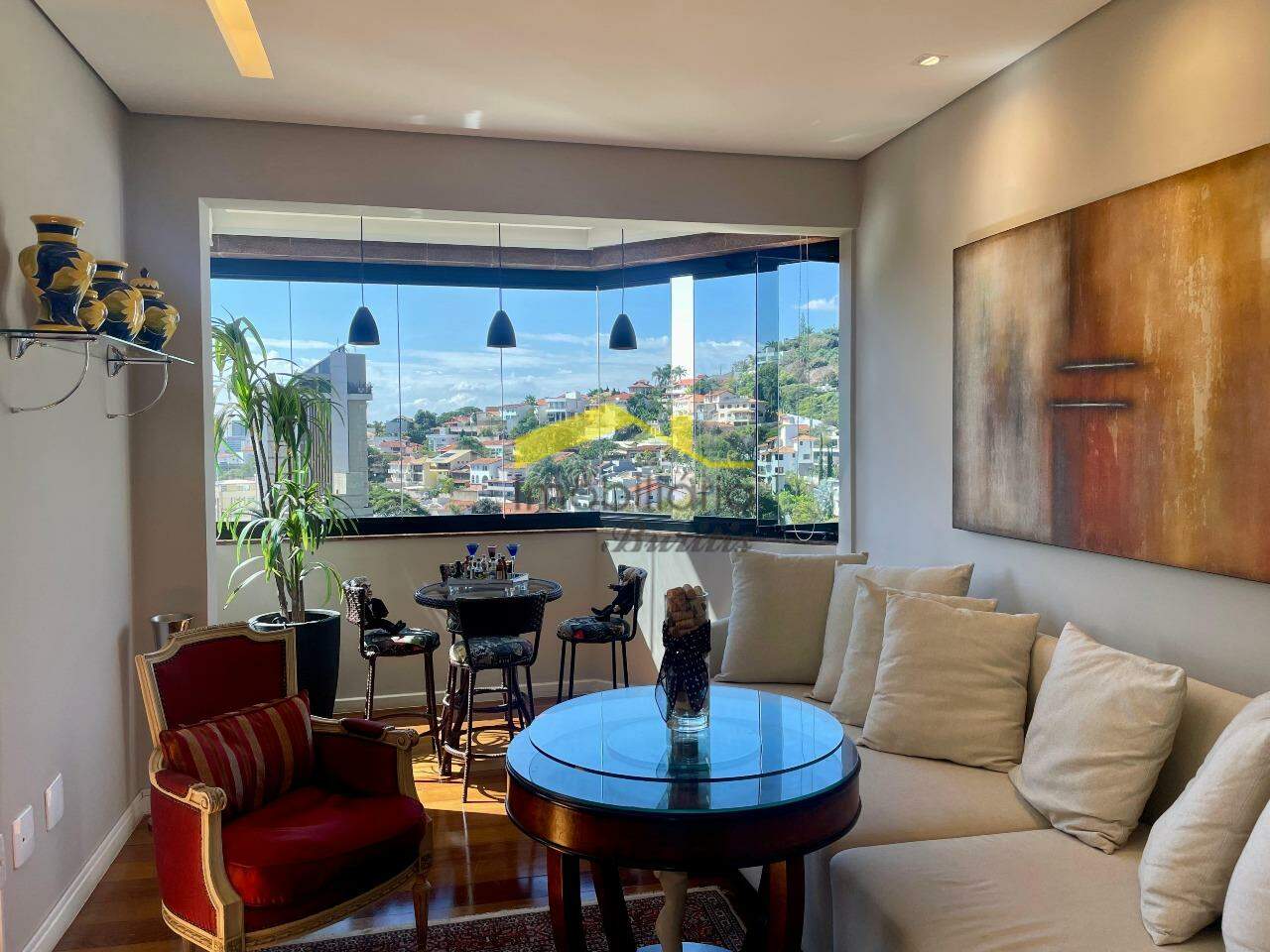 Apartamento à venda no Sion: 